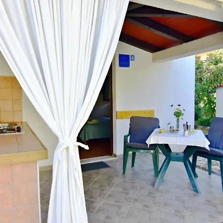 Vedrana 4 By Interhome