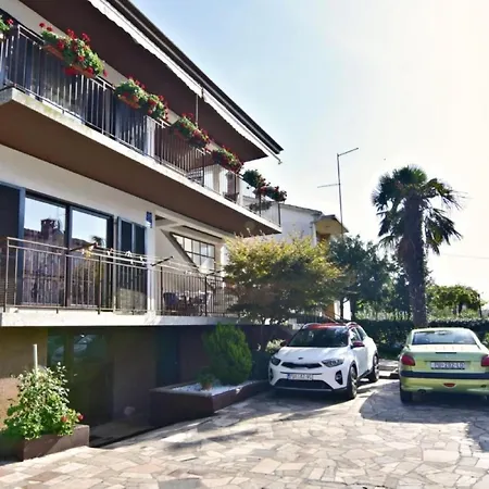 Vedrana 4 By Interhome
