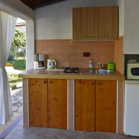 Vedrana 4 By Interhome